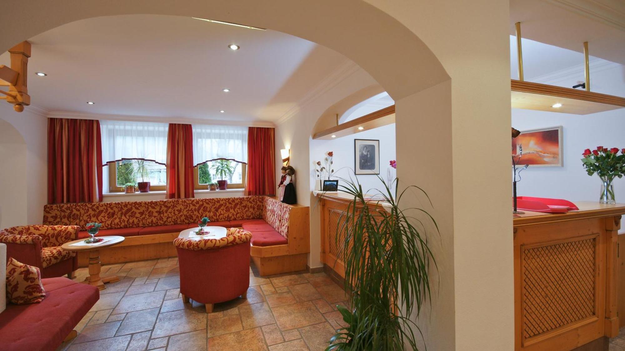 Hotel-Garni Weidacherhof Лойташ Екстериор снимка